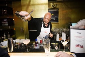 peter-dorelli-at-amsterdam-bar-show